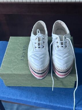 Gucci espadrilles size 35.5